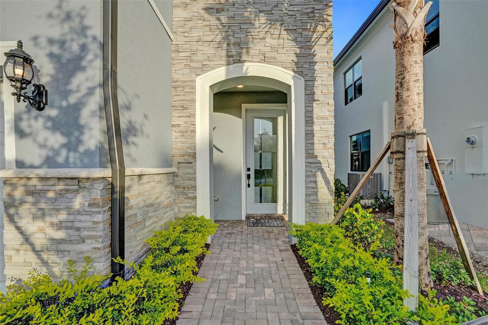 Residential in Oakland Park 3