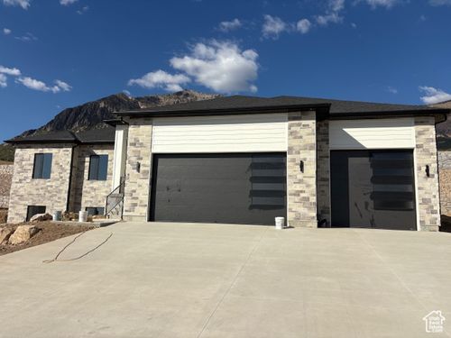 710 E Mountain Rd, North Ogden, UT, 84414-7601 | Card Image