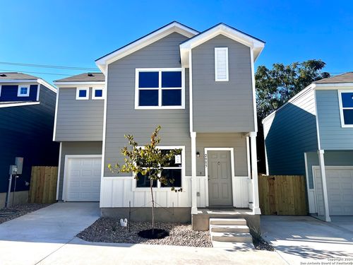 2085 Silver Oaks, San Antonio, TX, 78213-1690 | Card Image