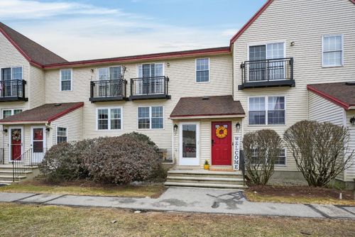 53-53 E Ridge Rd, Merrimack, NH, 03054-4452 | Card Image