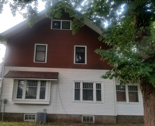 214 Broadway, Hanska, MN, 56041-7708 | Card Image