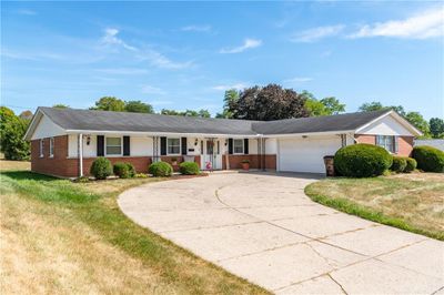 1315 Horizon Drive, House other with 3 bedrooms, 2 bathrooms and null parking in Fairborn OH | Image 2