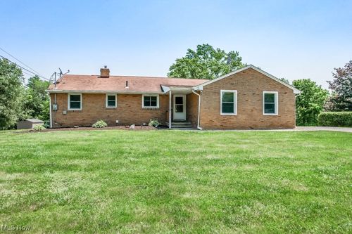 6116 Melody Rd Ne, Canton, OH, 44721-3330 | Card Image