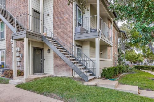 403-5981 Arapaho Road, Dallas, TX, 75248 | Card Image