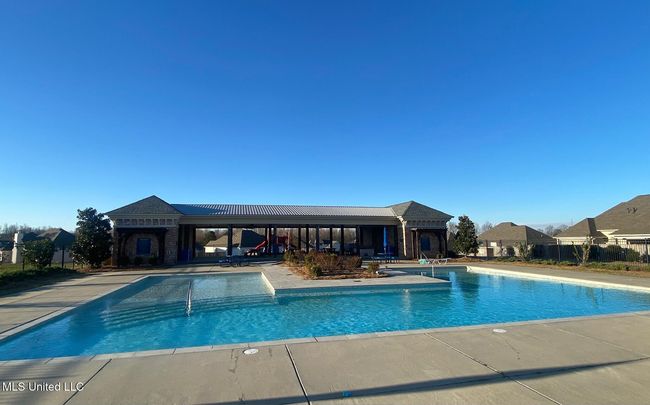 neighborhood pool | Image 38