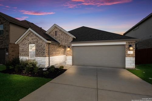 1641 Couser Ave, New Braunfels, TX, 78132-0189 | Card Image