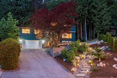 15 Mcnair Bay, House other with 5 bedrooms, 2 bathrooms and 4 parking in Port Moody BC | Image 1