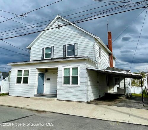 apt-b-1064 Lincoln St, Dickson City, PA, 18519-1205 | Card Image