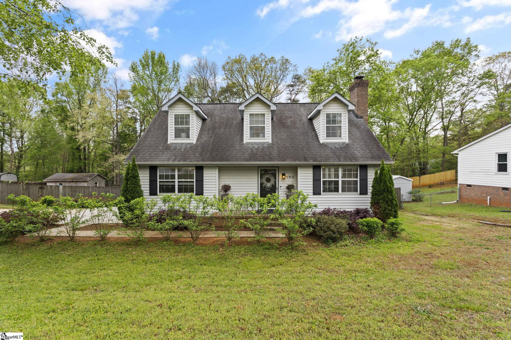 Twisted Oak Ct, Taylors, SC 29687