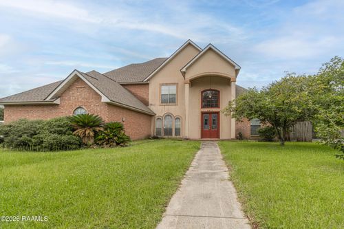 2470 Lakewood Dr, Opelousas, LA, 70570-8609 | Card Image