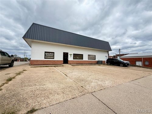216 W 3rd Street, Salem, MO, 65560 | Card Image
