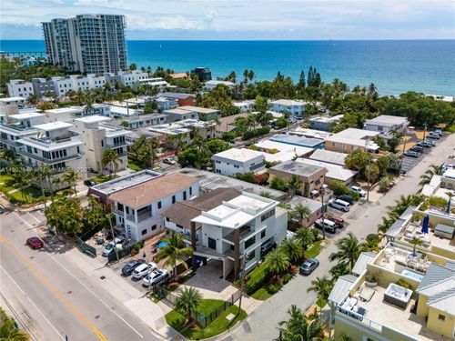 5601 N Ocean Dr, Hollywood, FL, 33019-4512 | Card Image