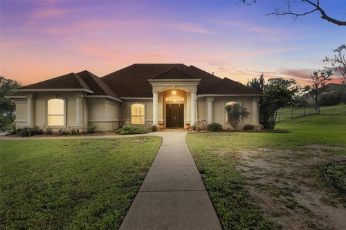 140 Dustin Cir, Hudson Oaks, TX, 76087-3623 | Card Image