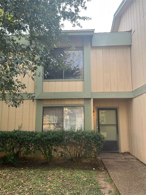 9510 Quail Village Ln, Austin, TX, 78758-5816 | Card Image