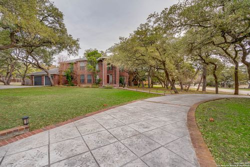 8743 Paseo Oaks, San Antonio, TX, 78255-3516 | Card Image