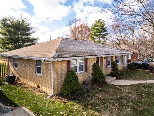 1312 Briarcliff Dr, Rantoul, IL, 61866-1702 | Card Image