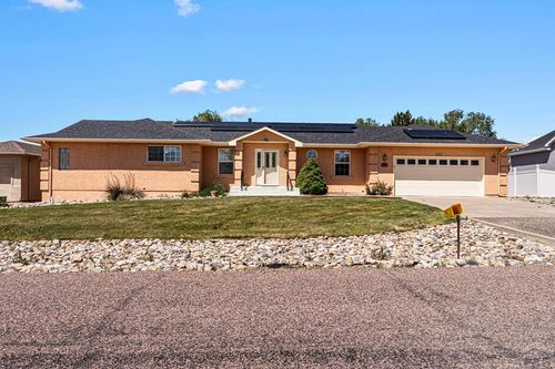 465 W Palmer Lake Dr, Pueblo West, CO, 81007-6051 | Card Image