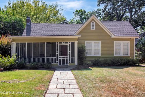 4097 Redwing Ave, Jackson, MS, 39216-3219 | Card Image