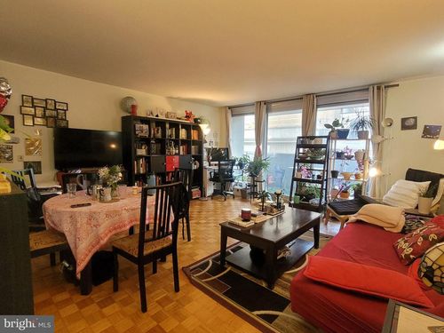 413-224 W Rittenhouse Sq, PHILADELPHIA, PA, 19103-7602 | Card Image