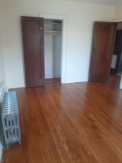 118 222nd St, Cambria Heights, NY, 11411-2017 | Card Image