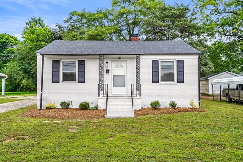 710 Greenville St, Pendleton, SC, 29670-1524 | Card Image