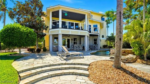 290 Dundee Rd, FORT MYERS BEACH, FL, 33931-4214 | Card Image