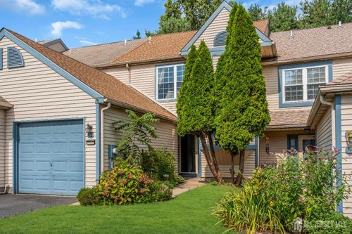 41 Goldenrod Ct, Trenton, NJ, 08690-3324 | Card Image