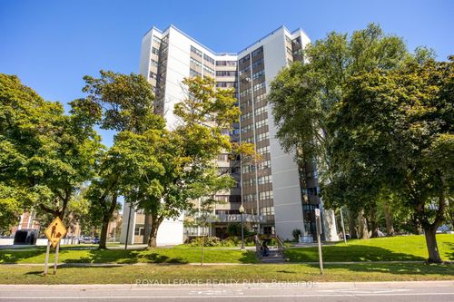 408-2323 Confederation Pky, Mississauga, ON, L5B1R6 | Card Image