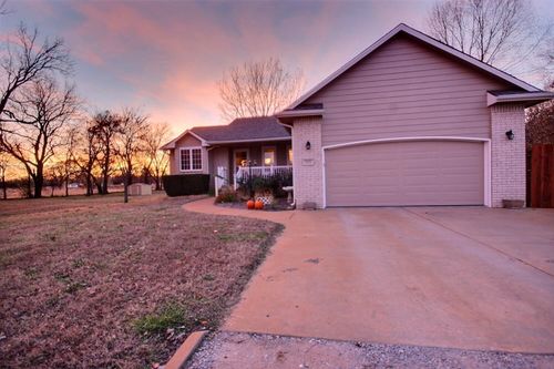 515 Chukker Cir, Haysville, KS, 67060 | Card Image