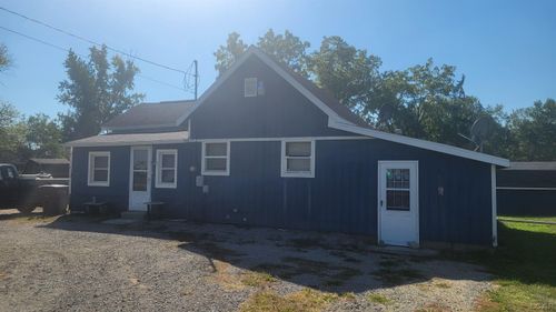 10554 Hickory St, Morenci, MI, 49256-9564 | Card Image