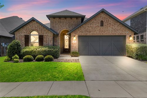 7004 Trailhead St, Aubrey, TX, 76227-1815 | Card Image