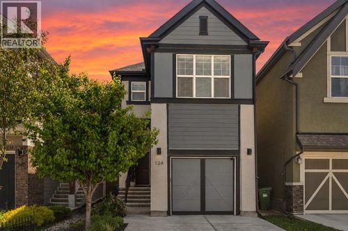 124 Masters Crescent Se, Calgary, AB, T3M2M9 | Card Image