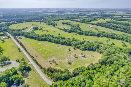 391 Bennett Rd, Howe, TX, 75459-3448 | Card Image