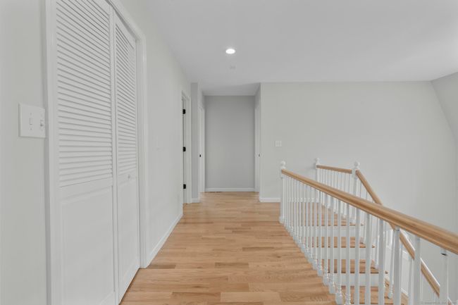 298 Summit St, House other with 3 bedrooms, 3 bathrooms and null parking in New Haven CT | Image 20