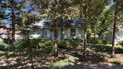 2207 Emmaus Ave, Zion, IL, 60099-2318 | Card Image