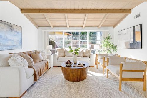 1690 Starbird Dr, Monterey Park, CA, 91755-5618 | Card Image