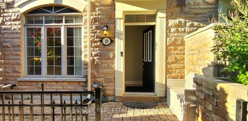 29-8 Brighton Pl, Thornhill, ON, L4J0E3 | Card Image