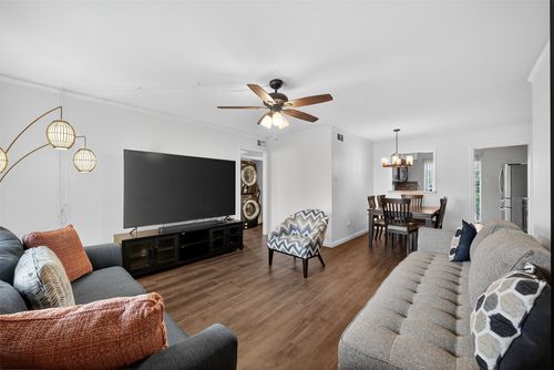 204-3609 Parkridge Drive, Dallas, TX, 75234 | Card Image