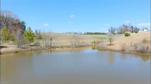 10 Hauser Rd, Pinnacle, NC, 27043 | Card Image