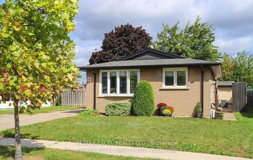 {{alt}} | Card Image