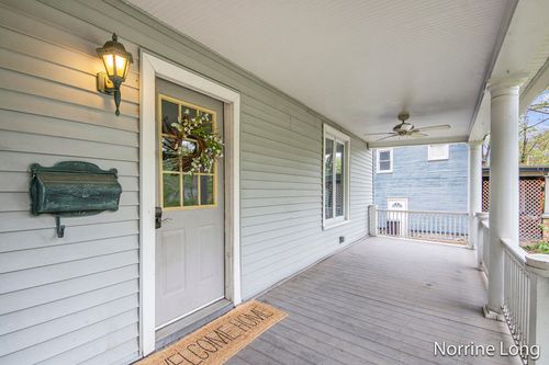 614 Trowbridge St, Allegan, MI, 49010-1235 | Card Image
