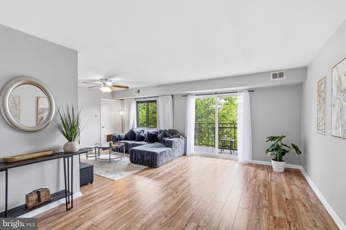 302-6220 Edsall Rd, ALEXANDRIA, VA, 22312-2648 | Card Image
