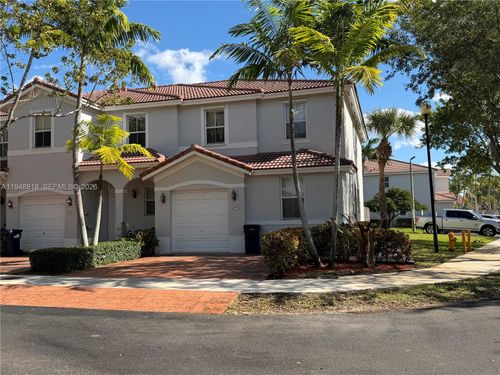 20715-20715 Ne 10th Ct, Miami, FL, 33179-1939 | Card Image