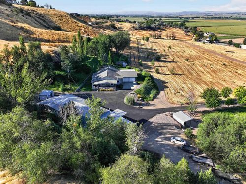 5540 Finley Rd, Fruitland, ID, 83619-3725 | Card Image