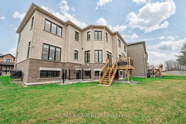 1343 Klondike Dr, House other with 5 bedrooms, 4 bathrooms and 5 parking in Oshawa ON | Image 37