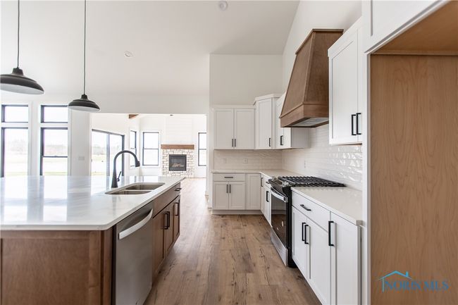 Photo is from completed home, actual home under construction, actual finishes may vary slightly. | Image 5