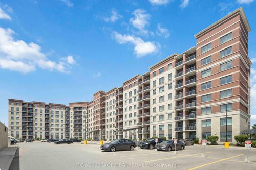406-7325 Markham Rd, Markham, ON, L3S0C9 | Card Image