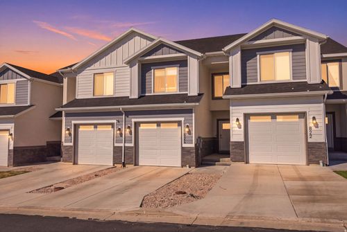 824 Gleneagles Ct, Tooele, UT, 84074-1396 | Card Image