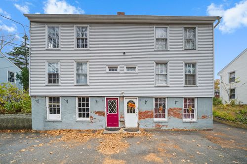 9 Tunxis Pl, Tariffville, CT, 06081-9675 | Card Image