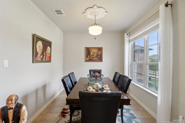 512 Saddle House, House other with 4 bedrooms, 4 bathrooms and null parking in Cibolo TX | Image 13